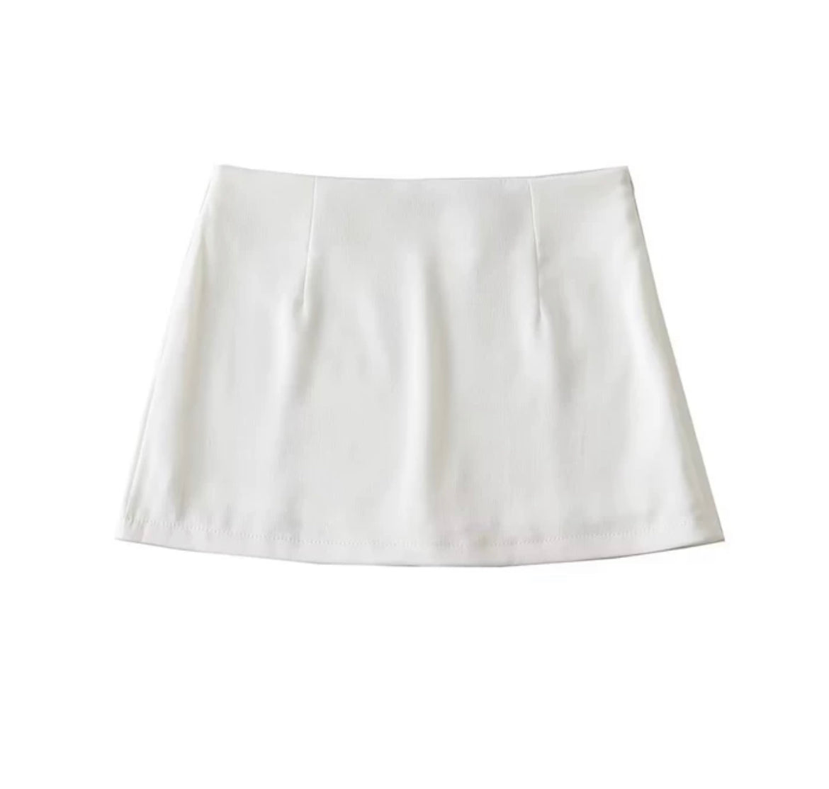 Estrella satin miniskirt - Glamorous oootd