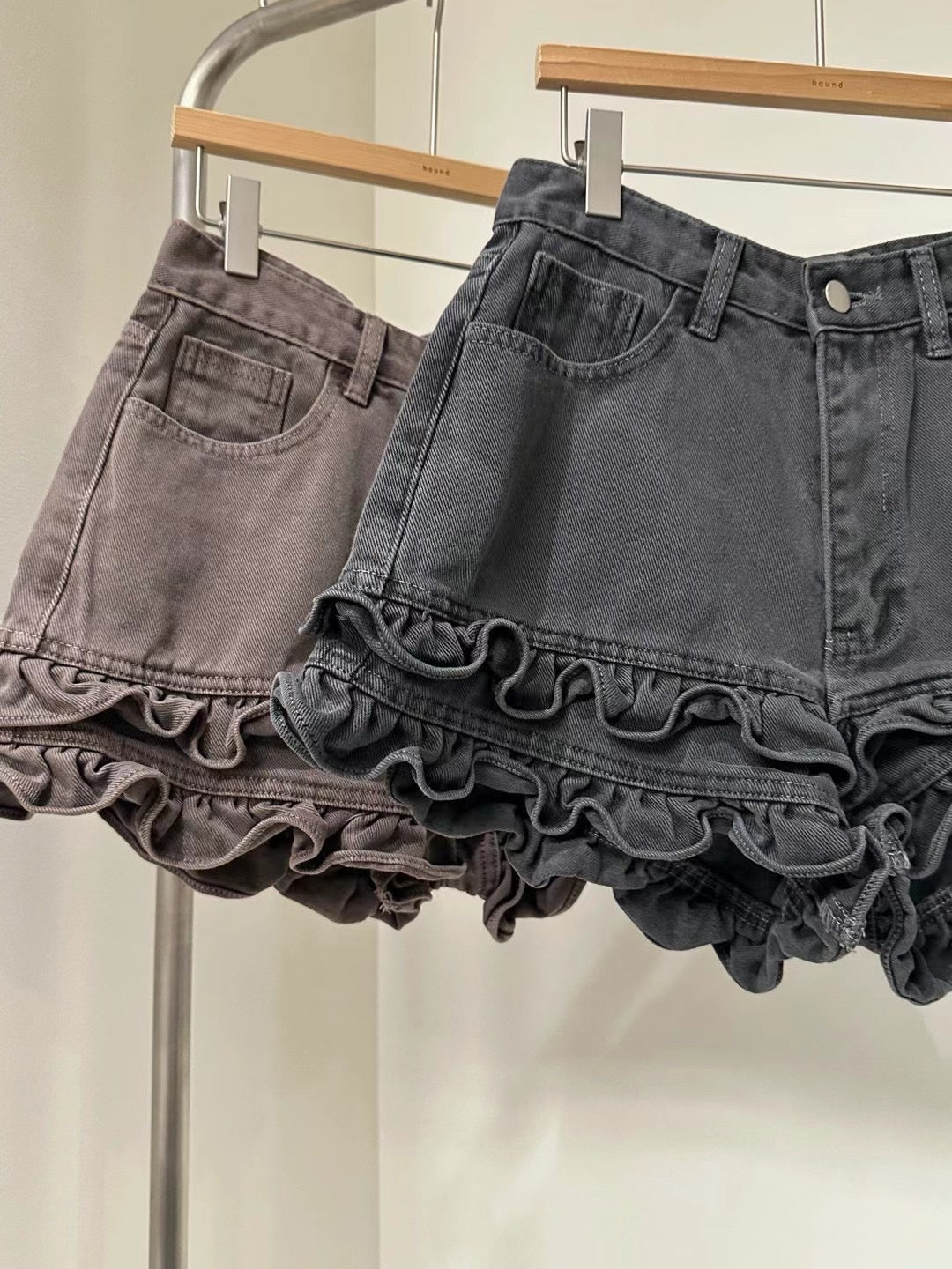 <型+可愛 勁少見嘅牛仔短褲款！> Muriel shorts - Glamorous oootd