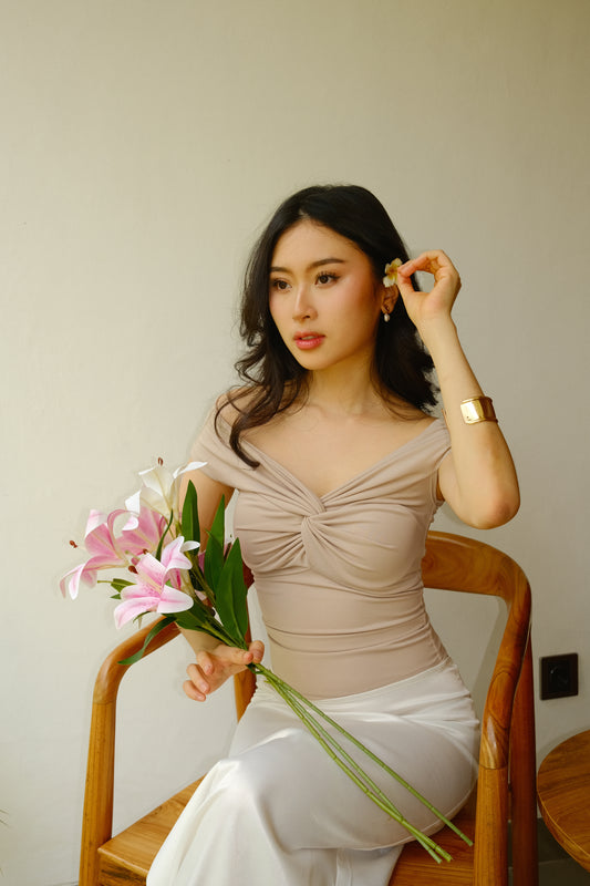 <氣質UPUP top!!> Diana top - Glamorous oootd