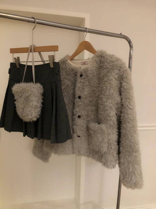 <可愛軟綿綿連袋外套~> Puffy Fluffy coat with bag - Glamorous oootd