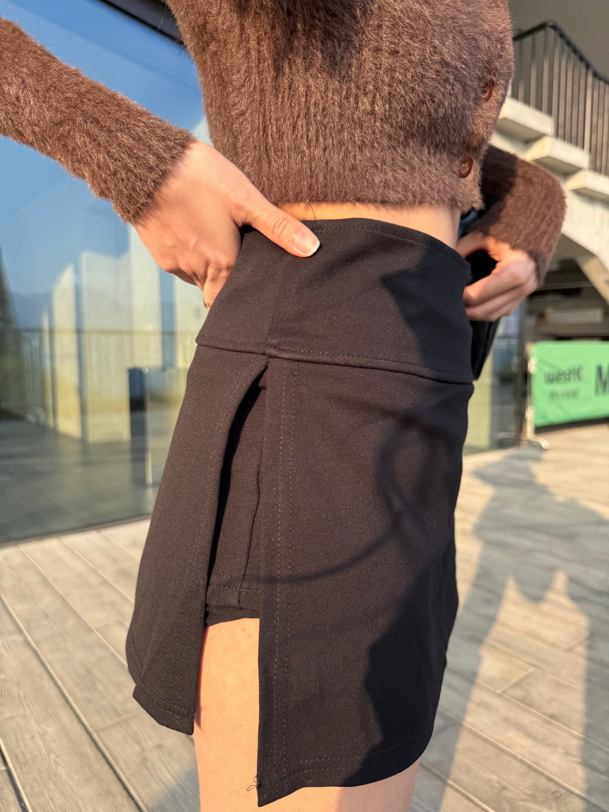 <必買系列！彈性高腰開叉短裙> Everyday miniskirt - Glamorous oootd