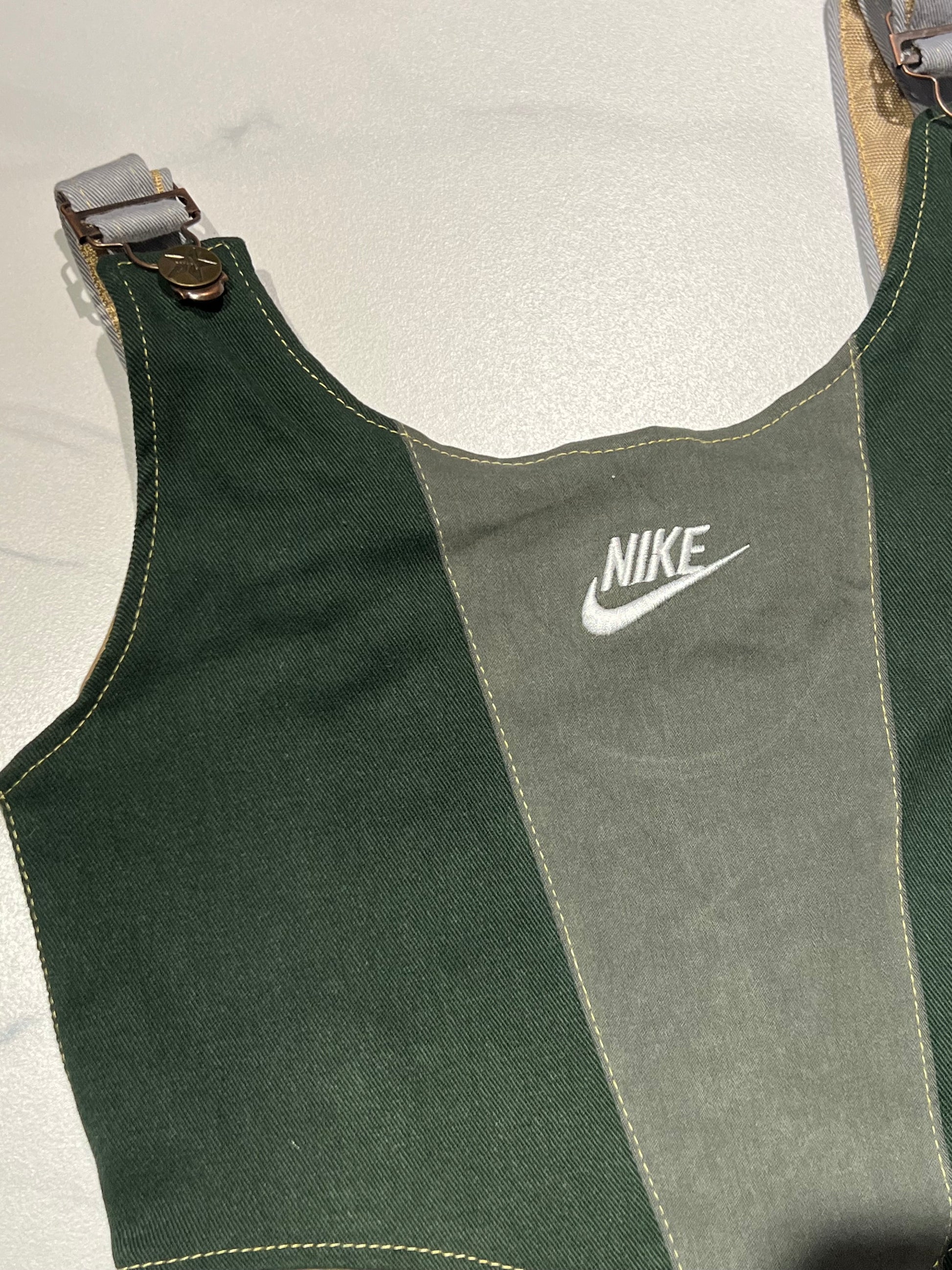 [T108] Nike remade top - Glamorous oootd