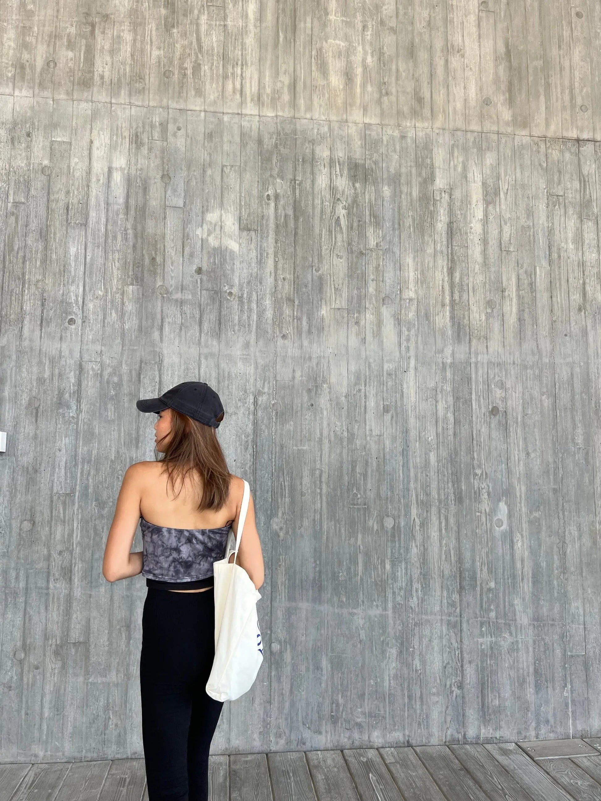 Tie dye bandana hem crop mesh tube top - Glamorous oootd